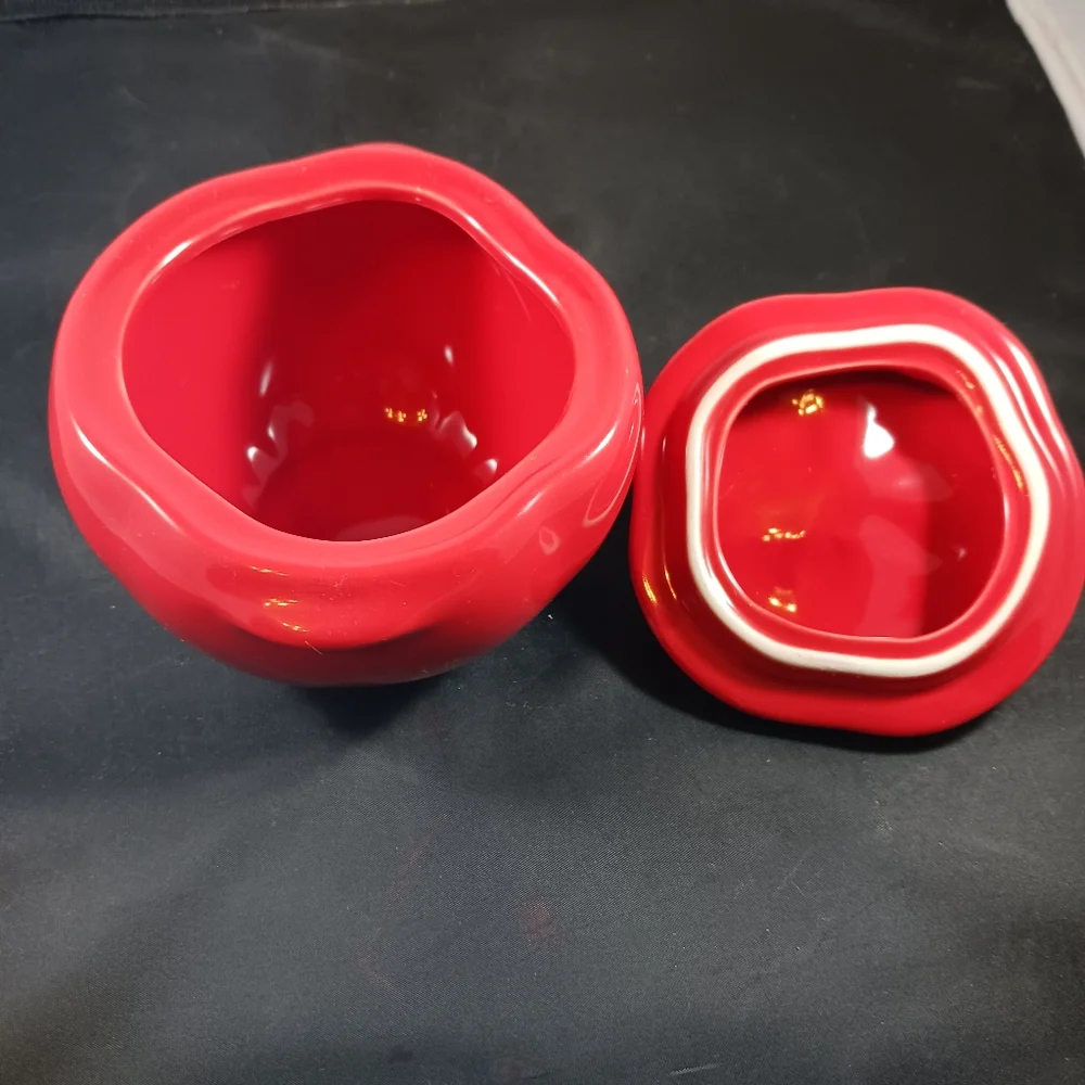Vintage Tomato Shape Sugar/ Salt Jar Dish Small 4in x 4in